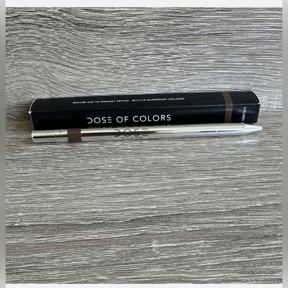 NIB Dose of Colors Eyeliner Pencil Full Size in Loyal - Med Brown - Picture 7 of 13